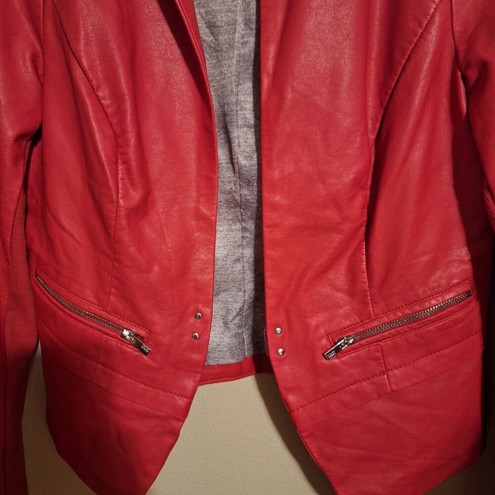 Black Rivet Jacket Red - Picture 3 of 5